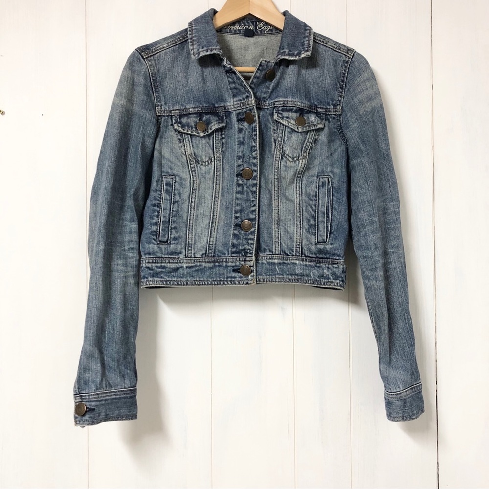 AEO Medium Wash Denim Jacket Size S